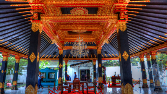 Keraton Jogja, Tamansari, Pantai Parangtritis, Alun-alun Jogja, Malioboro